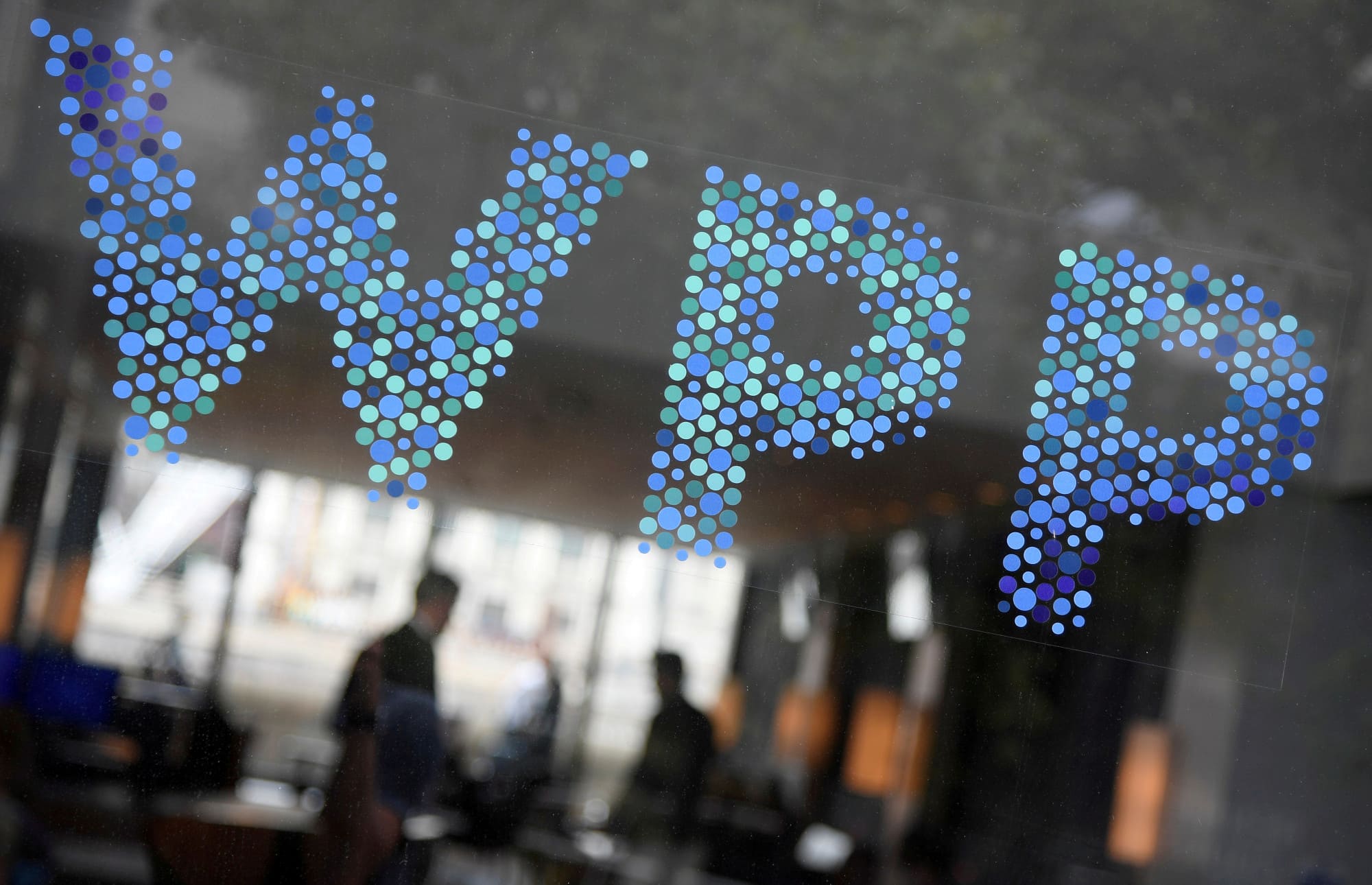 Shocking Move on Wall Street: WPP Merges Titans of the Advertising World!